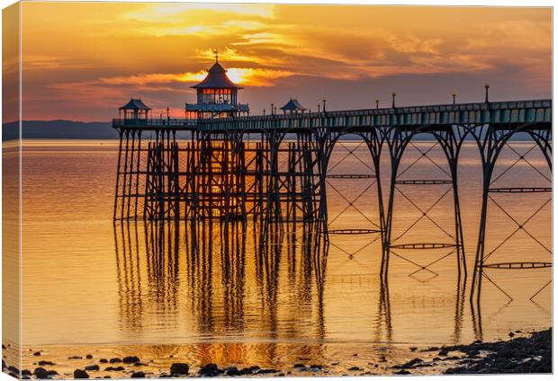 Clevedon Pier at sunset Canvas Print by Rory Hailes