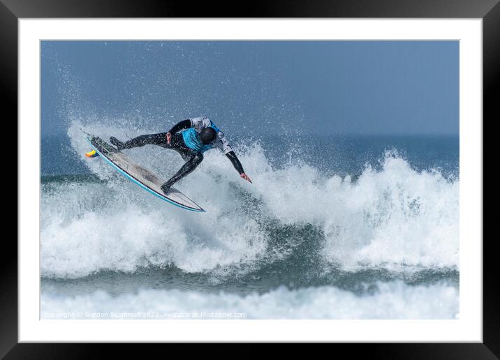 Spectacular surfing at Fistral in Newquay, Cornwal Framed Mounted Print by Gordon Scammell
