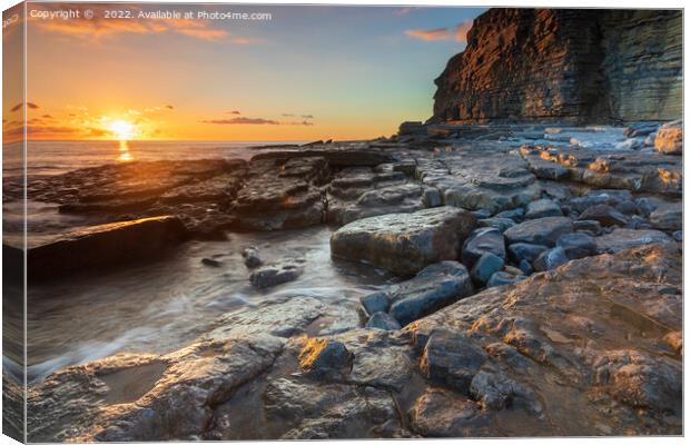 Sunset at Ogmore by sea in South Wales UK Canvas Print by Richard O'Donoghue