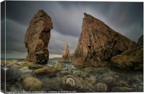 Mangersta sea stacks, Isle of Lewis, Outer Hebrides, Scotland. Canvas Print by Scotland's Scenery