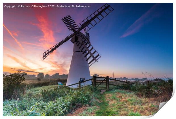 Thurne Mill at Sunrise Print by Richard O'Donoghue