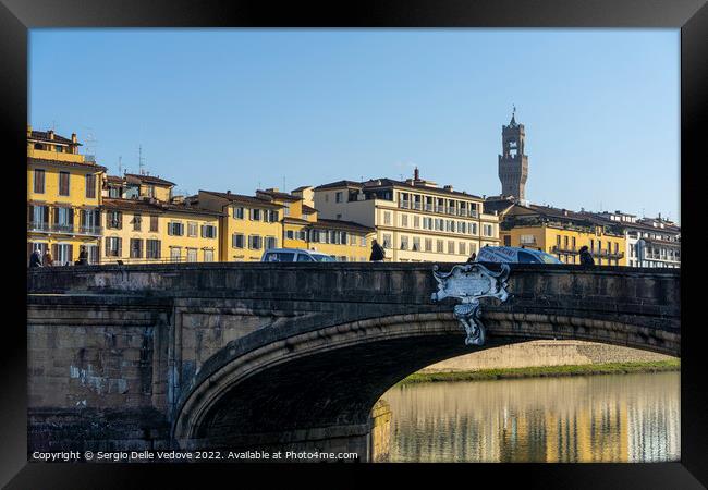 Santa Trinita bridge in Florence, Italy Framed Print by Sergio Delle Vedove