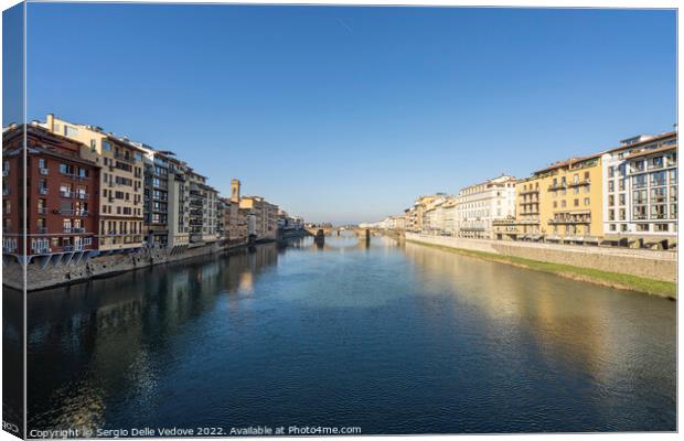 the Arno river in Florence, Italy Canvas Print by Sergio Delle Vedove