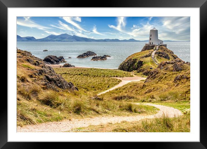 Boundary post and path to Tyw Mawr Lighthouse, Framed Mounted Print by Kevin Hellon