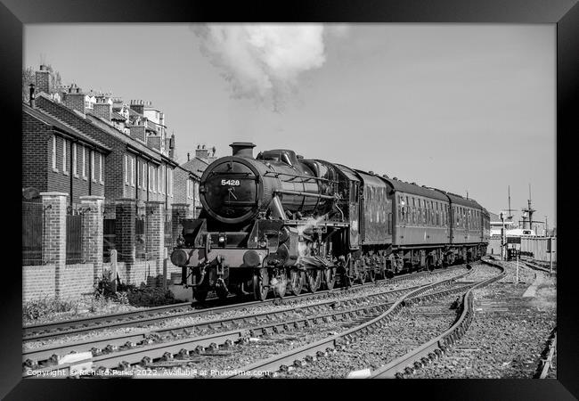 5428 "Eric Treacy" sets off for Pickering  Framed Print by Richard Perks