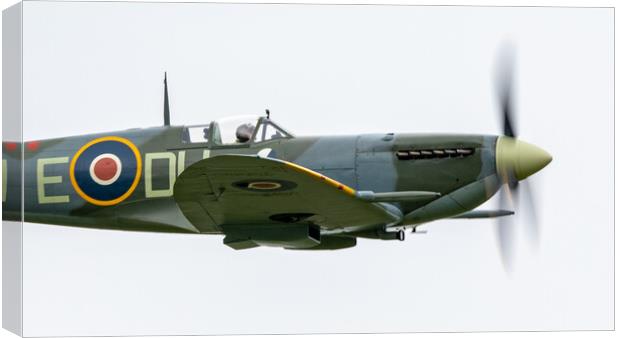 Spitfire Mk Vb Canvas Print by J Biggadike