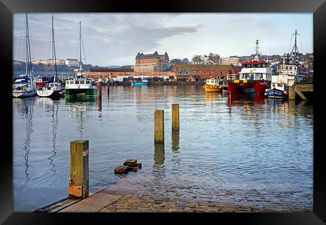 Scarborough Harbour, North Yorkshire Framed Print by Darren Galpin