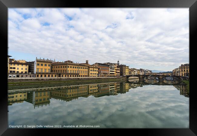 Santa Trinita bridge in Florenze, Italy Framed Print by Sergio Delle Vedove