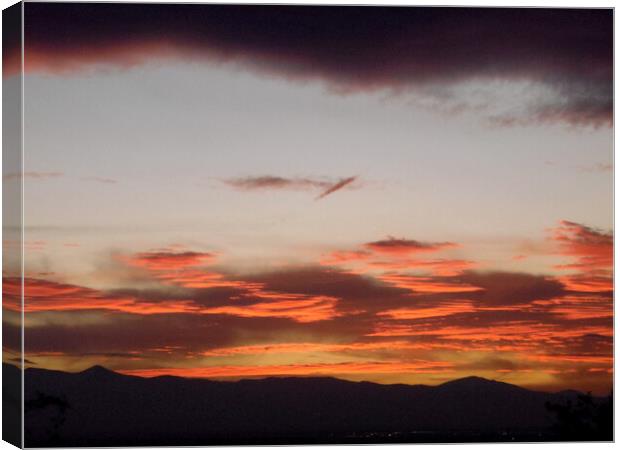 Angry sunset Canvas Print by Stephanie Moore
