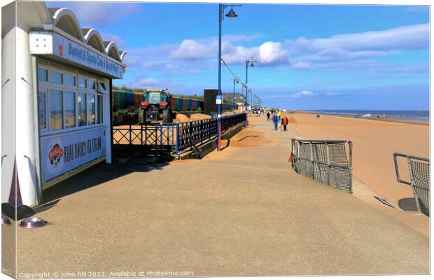 Mablethorpe Promenade in October. Canvas Print by john hill