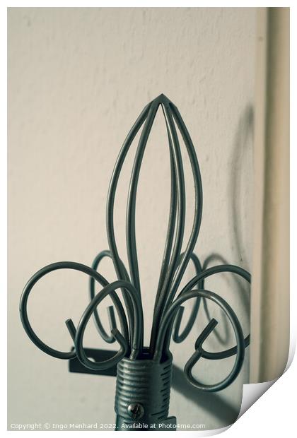Vertical shot of a creative lamp Print by Ingo Menhard