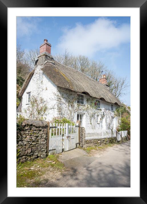 Cornish Cottage  Framed Mounted Print by Graham Custance
