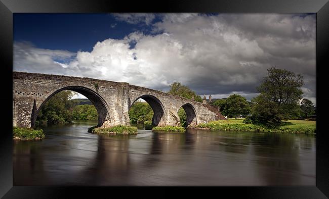 Stirling bridge Framed Print by Grant Glendinning