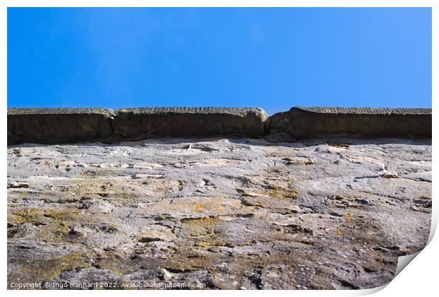 Low angle shot of a textured rough rock surface Print by Ingo Menhard