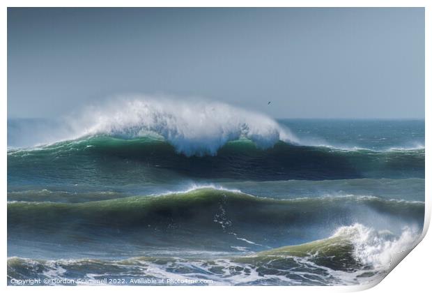 Powerful Waves in Fistral Bay in Newquay, Cornwall Print by Gordon Scammell