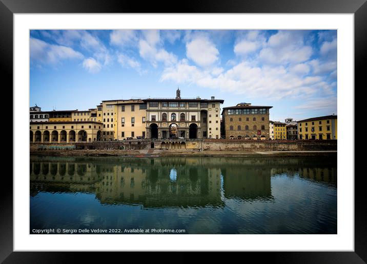 Uffizi gallery building in Florence, Italy Framed Mounted Print by Sergio Delle Vedove