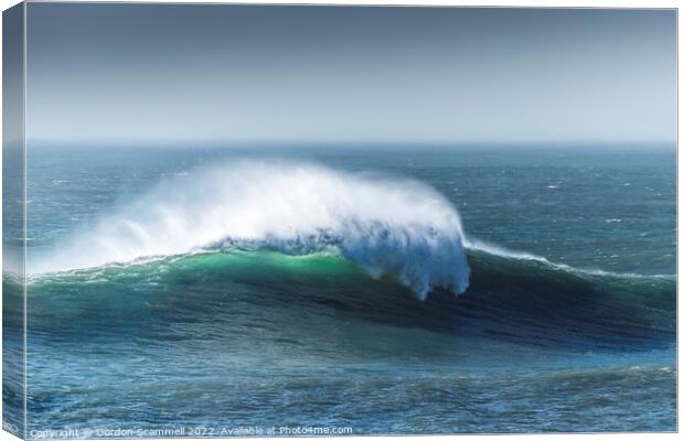Breaking wave at Fistral in Newquay, Cornwall. Canvas Print by Gordon Scammell