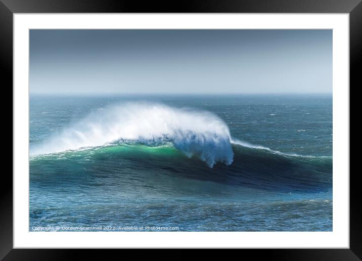 Breaking wave at Fistral in Newquay, Cornwall. Framed Mounted Print by Gordon Scammell