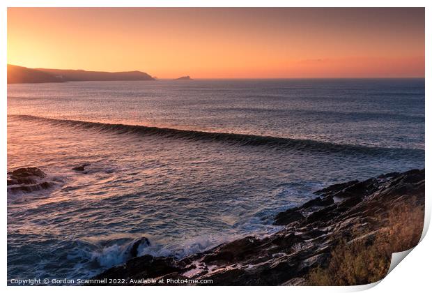 Sunset over Fistral Bay in Newquay, Cornwall. Print by Gordon Scammell