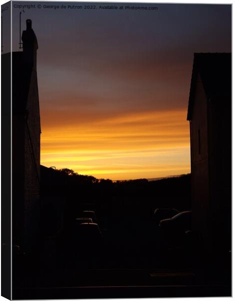 Sunset between the houses Canvas Print by George de Putron