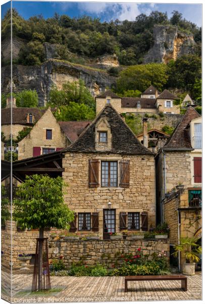 La Roque-Gageac Canvas Print by DiFigiano Photography