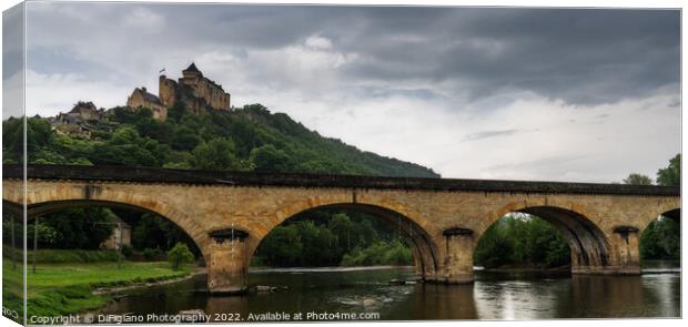 Castelnaud-la-Chapelle and the Dordogne River Canvas Print by DiFigiano Photography
