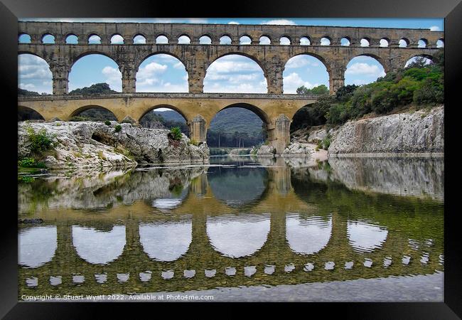 Pont du Gard Roman Bridge & Aqueduct Framed Print by Stuart Wyatt