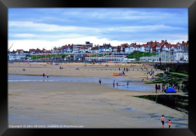 South beach and seafront, Bridlington, Yorkshire, UK. Framed Print by john hill