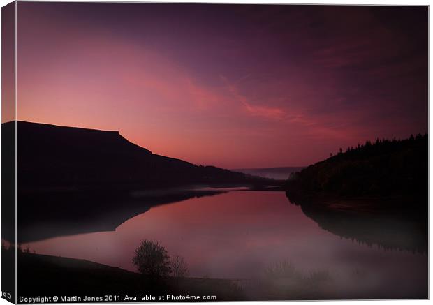 Absolute first light at Ladybower Canvas Print by K7 Photography