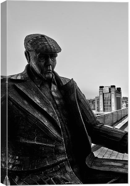 quayside sculpture Canvas Print by Northeast Images
