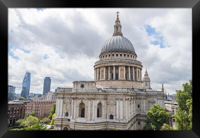 St Pauls Cathedral Framed Print by Jason Wells