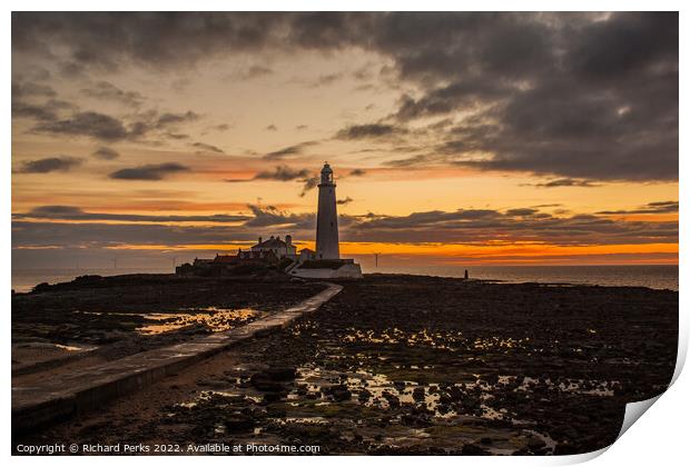 Dusk over St Mary`s lighthouse - Whitley Bay Print by Richard Perks