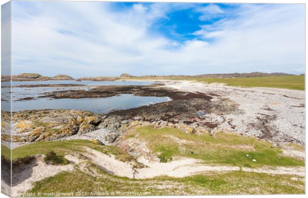 Bay at the Back of the Ocean, Isle of Iona Canvas Print by Heidi Stewart