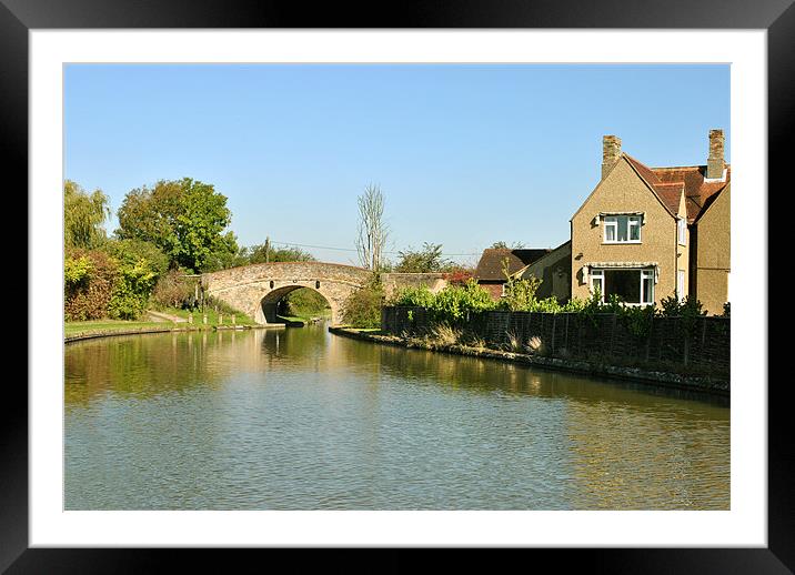 Bridge 123 at Ivinghoe Framed Mounted Print by graham young