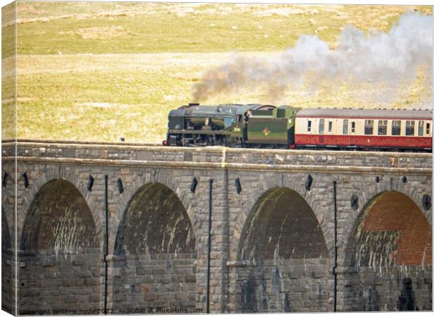 Braunton on the Ribblesdale Viaduct Canvas Print by chris hyde