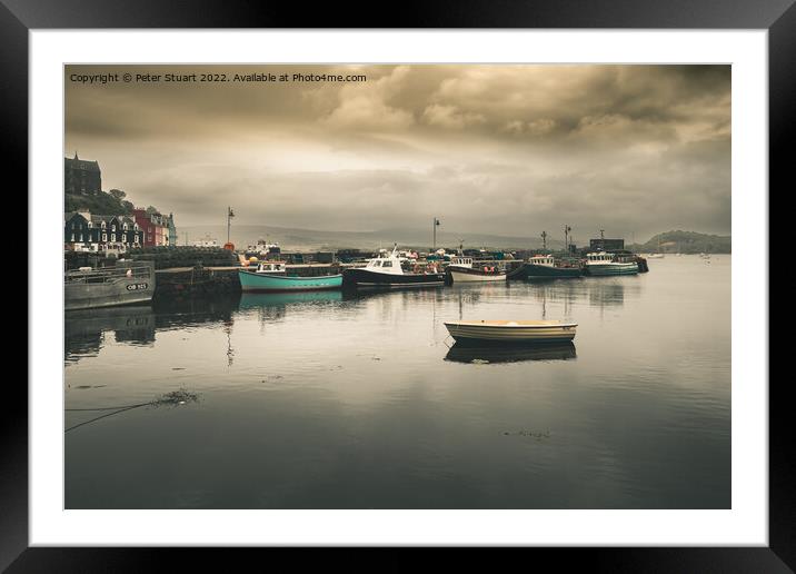 Tobermory Harbour on the isle of mull Framed Mounted Print by Peter Stuart