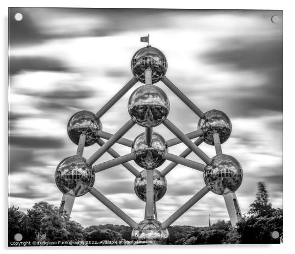The Atomium Acrylic by DiFigiano Photography