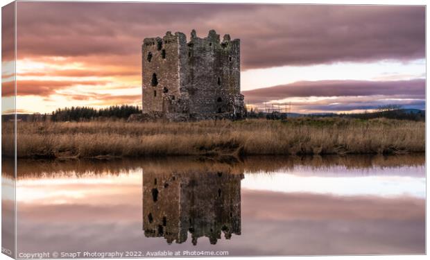 Winter sunset over Threave Castle, reflecting on the River Dee, Scotland Canvas Print by SnapT Photography