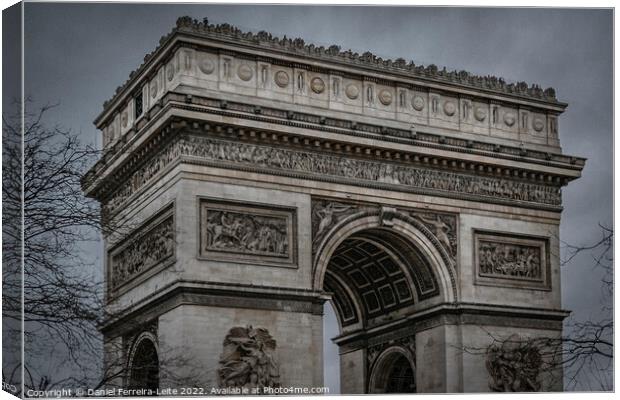 Triumph Arch, Paris, France Canvas Print by Daniel Ferreira-Leite