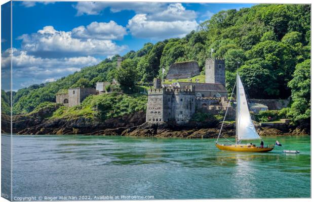 The Fortress of Dartmouth Canvas Print by Roger Mechan