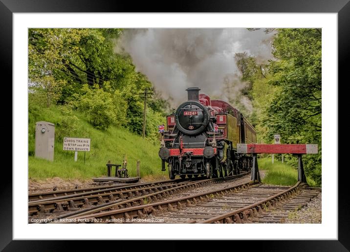 Queens platinum Jubilee train steams into Oxenhope Framed Mounted Print by Richard Perks