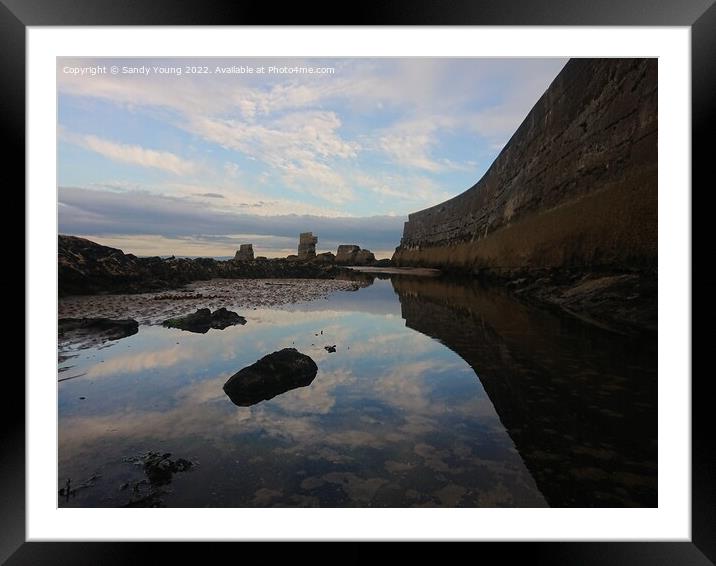 Sea wall Kirkcaldy  Framed Mounted Print by Sandy Young