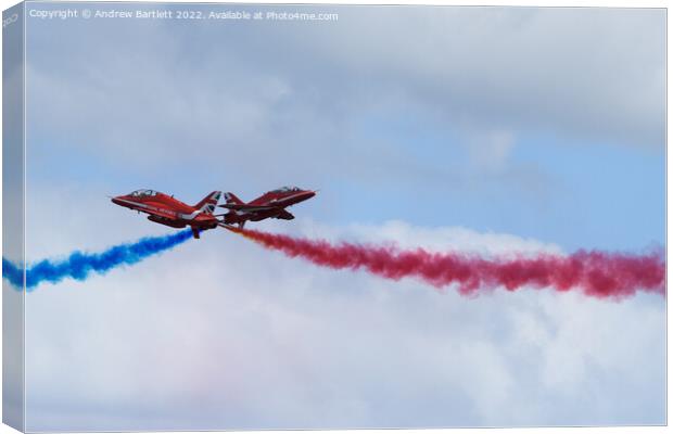 The Red Arrows at RAF Cosford. Canvas Print by Andrew Bartlett