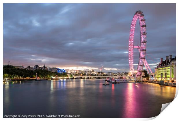 The London Eye at night Print by Gary Parker