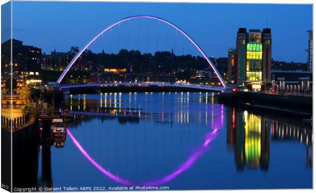 Gateshead Millennium Bridge, Newcastle upon Tyne, England, UK Canvas Print by Geraint Tellem ARPS