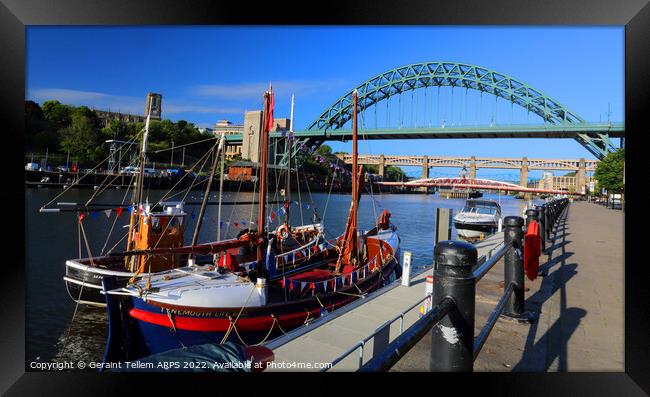 Newcastle upon Tyne, Tyne Bridge, England, UK Framed Print by Geraint Tellem ARPS