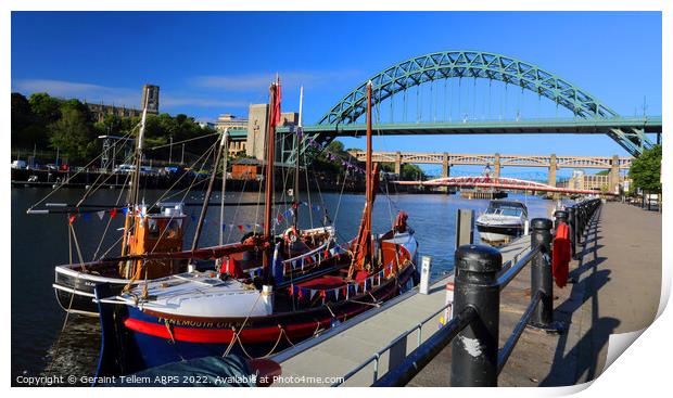 Newcastle upon Tyne, Tyne Bridge, England, UK Print by Geraint Tellem ARPS
