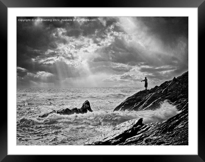 fishing in a storm Framed Mounted Print by tom downing