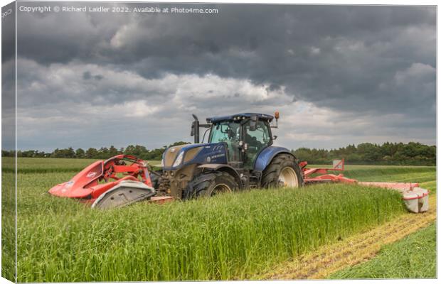 Silage Cutting at Wycliffe Jun 2022 (4) Canvas Print by Richard Laidler