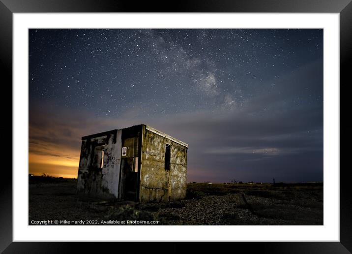 Shack beneath the stars Framed Mounted Print by Mike Hardy